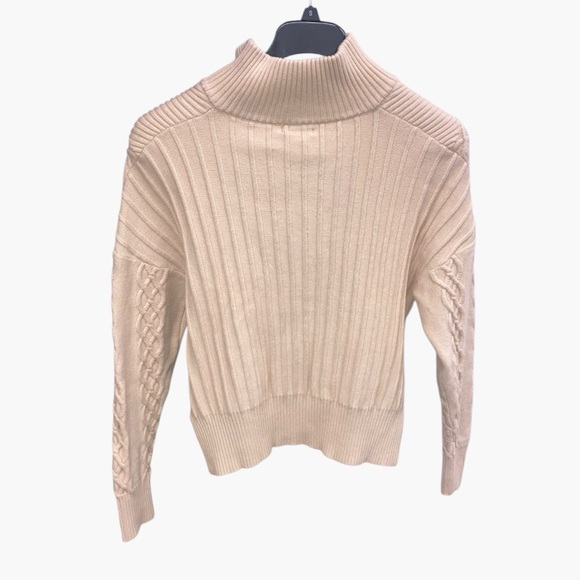 Women's Cable Knit Sweater - Cream 74 % VISCOSE 26 POLYAMIDE SIZE MEDIUM - Picture 2 of 7